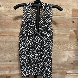 🌸5 for $10 Rouge black with white polka dots sheer sleeveless button down top 1x